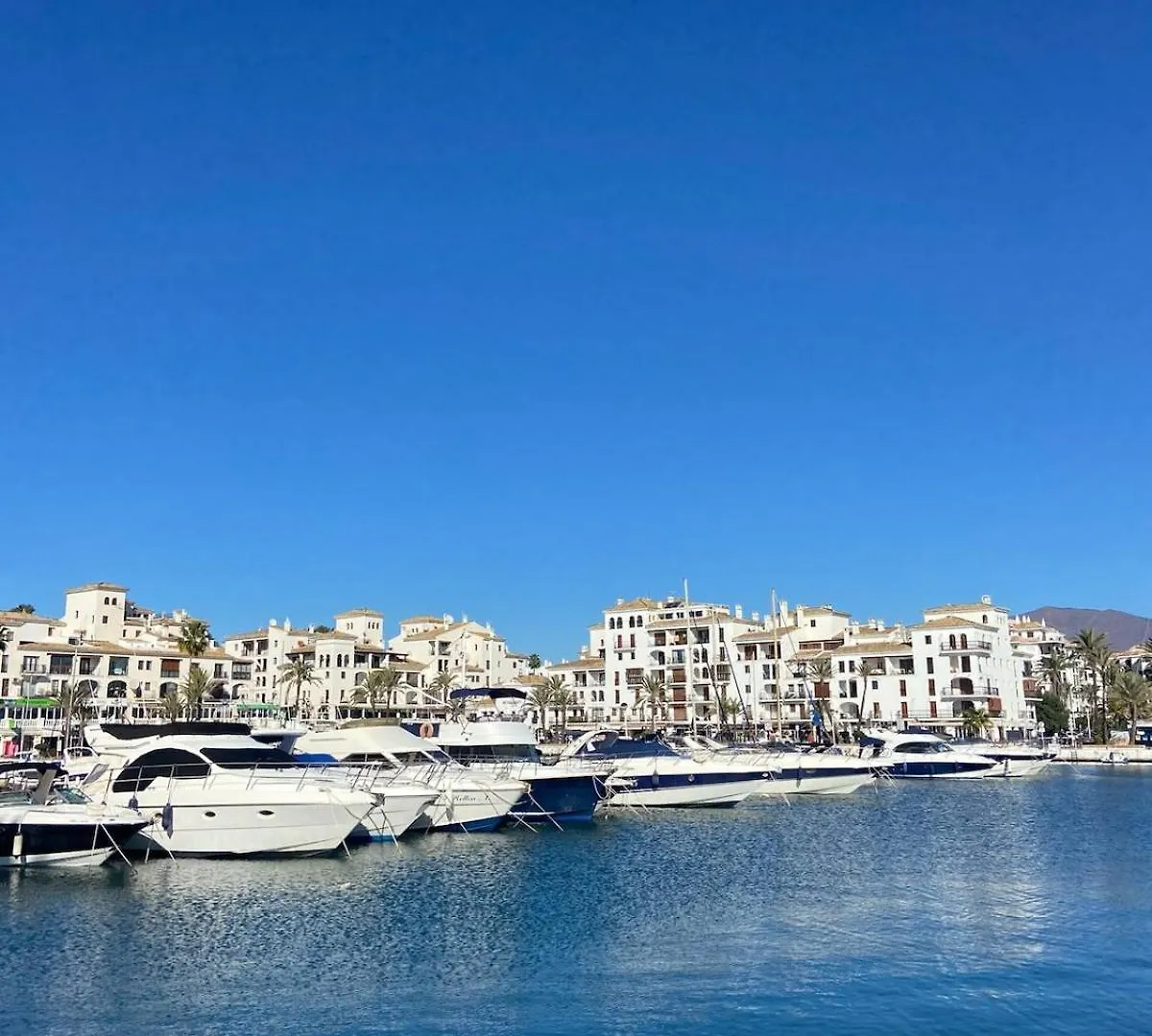 Apartamento Con Vistas Al Mar , Golf Y Vinedos مانيلفا